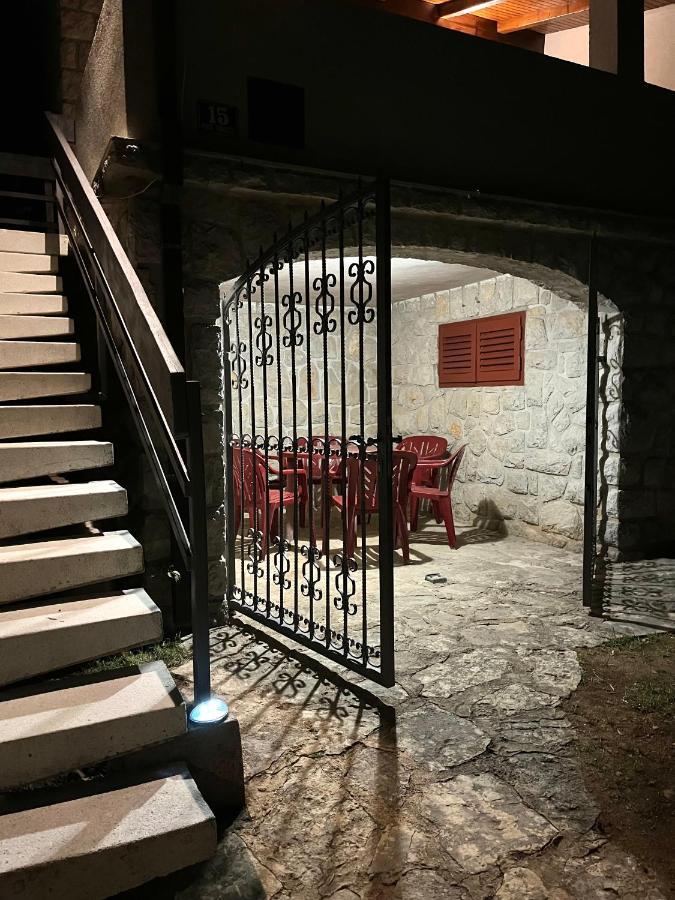 Вилла Kuca Za Odmor Krk Крк Экстерьер фото